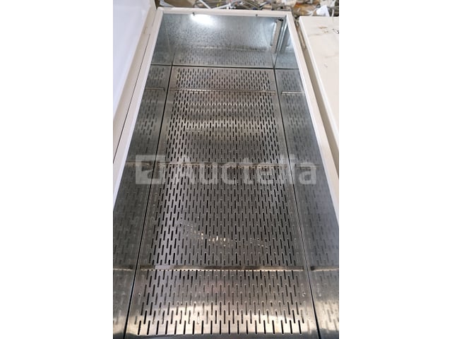 2 Thermoforming Verwarmingsbakken CG-0608 – foto 2 – kavel bij Auctelia, Machelen