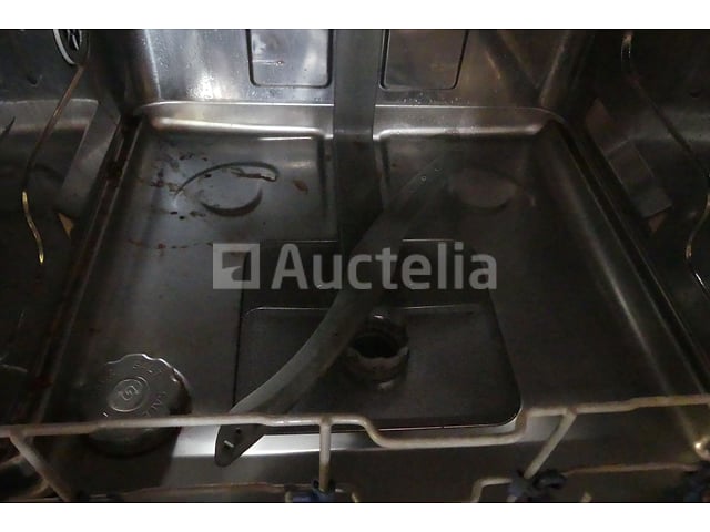2 Vaatwassers – foto 5 – kavel bij Auctelia, Courcelles