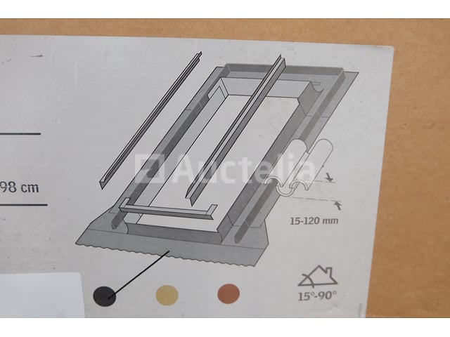 2 Velux dakraamafwerkingen – foto 4 – kavel bij Auctelia, Liège