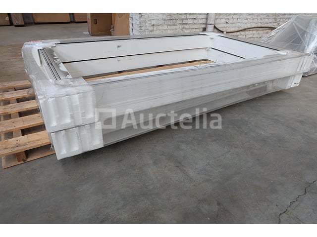 2 Velux dakraamlijsten – foto 2 – kavel bij Auctelia, Liège