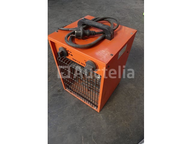 2 Ventilatorkachels – foto 3 – kavel bij Auctelia, Tintigny
