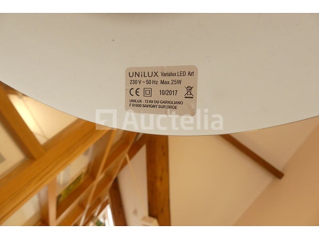 2 Verlichtingsarmaturen – foto 9 – kavel bij Auctelia, Chastre