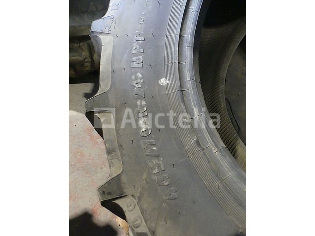 2 wielen voor Continental Tractor – foto 3 – kavel bij Auctelia, Binche