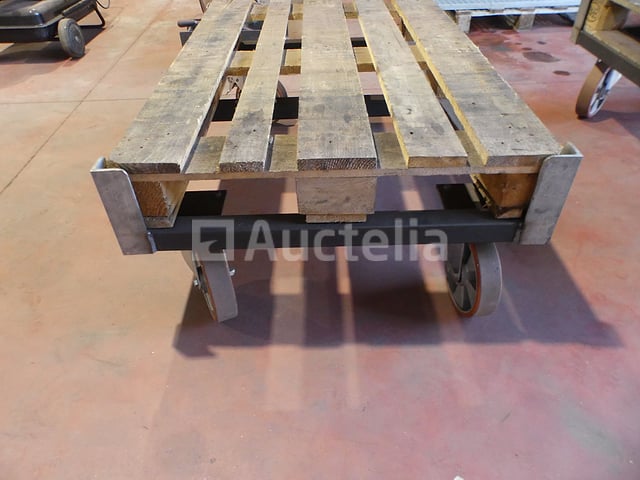 2 zware vrachtwagens – foto 2 – kavel bij Auctelia, Éghezée