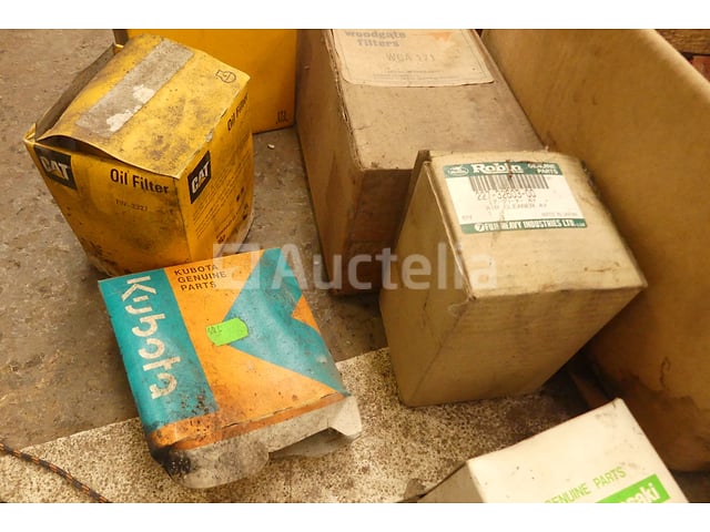20 filters voor olie, olie, enzovoort – foto 4 – kavel bij Auctelia, Chastre