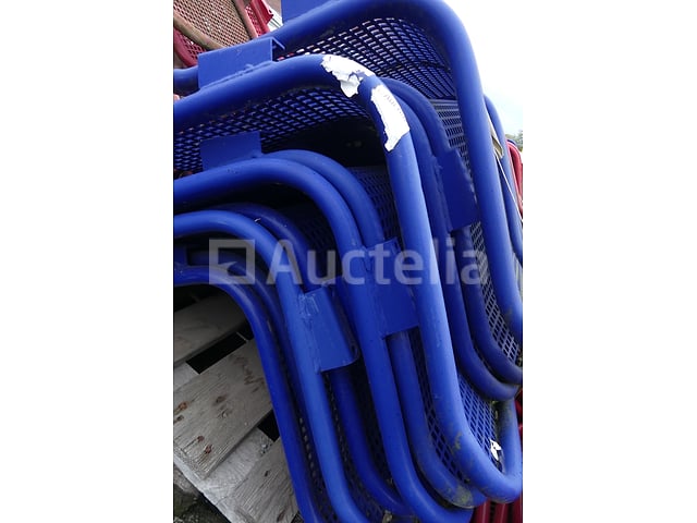 20 metalen stoelen voor wachtstoel – foto 4 – kavel bij Auctelia, Merelbeke-Melle