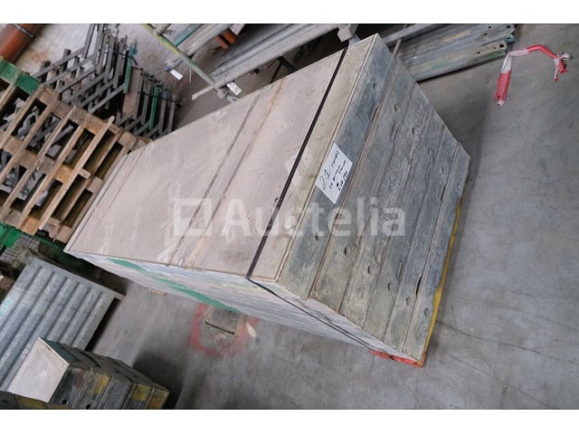 21 bekistingspanelen 270X90 Framax – foto 5 – kavel bij Auctelia, Machelen