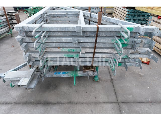22 Coffral Hopper-consoles – foto 9 – kavel bij Auctelia, Machelen
