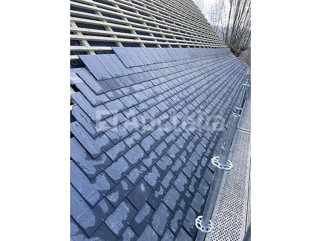 2400 Natuurlijke Leisteen 30X20 – kavel bij Auctelia, Aye