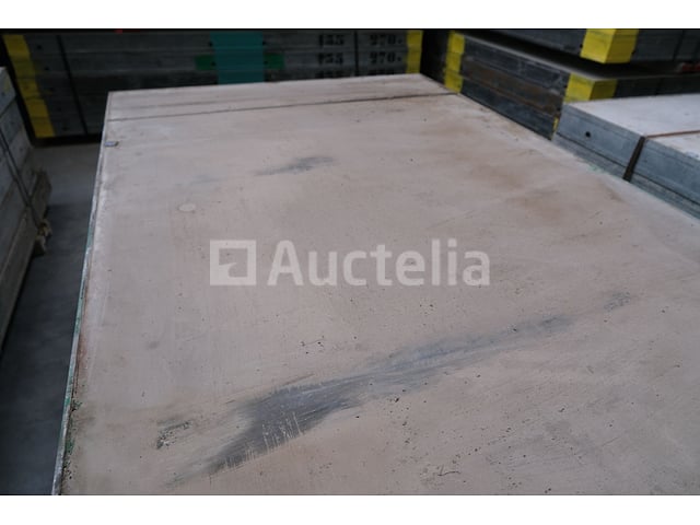 25 bekistingspanelen 270X135 Framax – foto 5 – kavel bij Auctelia, Machelen