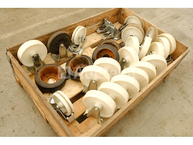 25 Verschillende castors – foto 2 – kavel bij Auctelia, Mechelen
