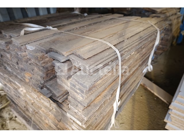 250 Eikenhouten planken – foto 4 – kavel bij Auctelia, Havelange