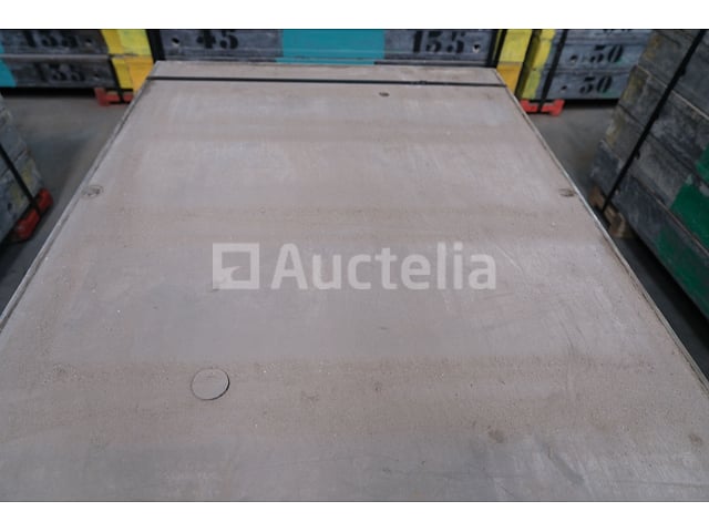 3 Bekistingspanelen 135X90 Framax Universal – foto 4 – kavel bij Auctelia, Machelen
