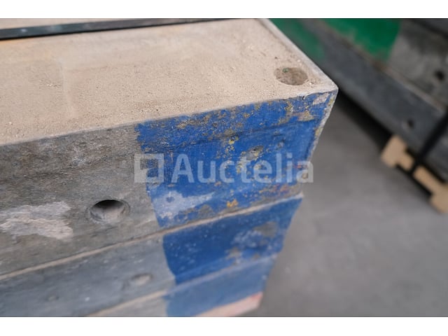 3 Bekistingspanelen 135X90 Framax Universal – foto 3 – kavel bij Auctelia, Machelen