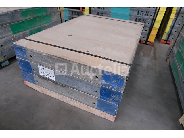 3 Bekistingspanelen 135X90 Framax Universal – foto 2 – kavel bij Auctelia, Machelen