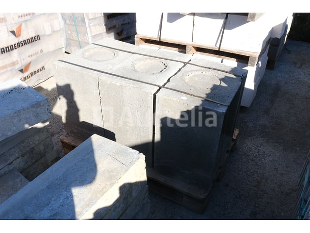 3 betonnen inspectiekamers 60X60X38 – kavel bij Auctelia, Paliseul