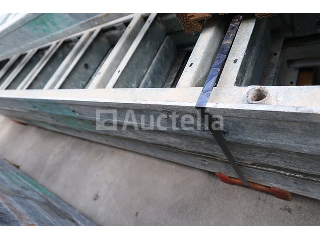 3 Framax-paneelbehuizingen 330X45 – foto 2 – kavel bij Auctelia, Machelen