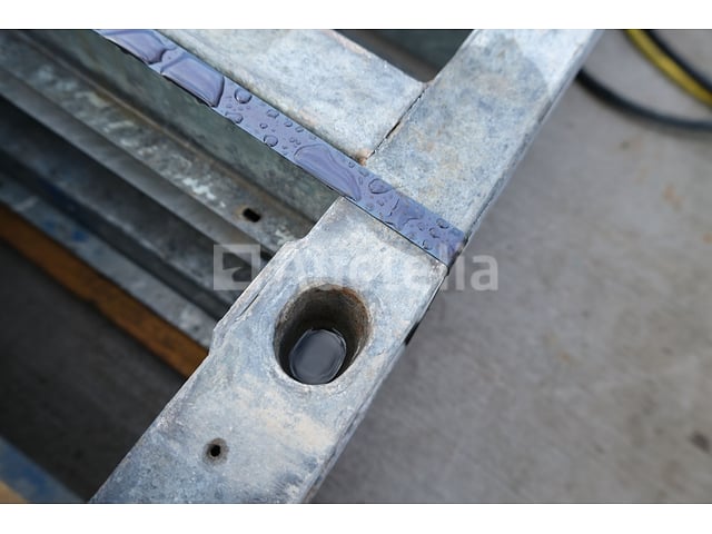 3 Framax paneelbehuizingen 330X60 – foto 3 – kavel bij Auctelia, Machelen