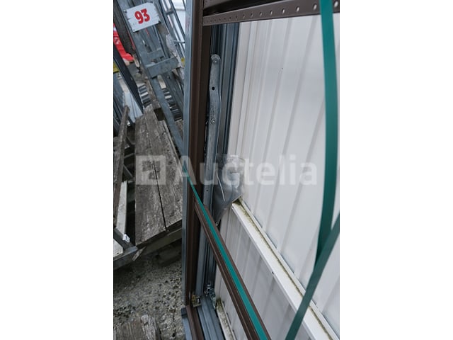 3 Garagedeuren – foto 8 – kavel bij Auctelia, Paliseul