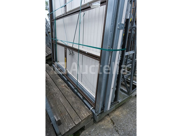 3 Garagedeuren – foto 2 – kavel bij Auctelia, Paliseul