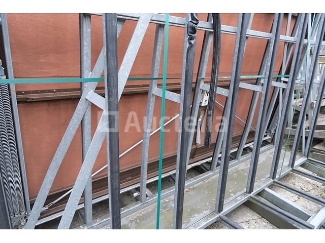 3 Garagedeuren – foto 4 – kavel bij Auctelia, Paliseul