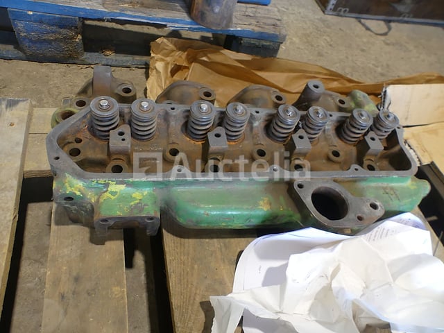 3 John Deere cilinderkoppen – foto 4 – kavel bij Auctelia, Binche