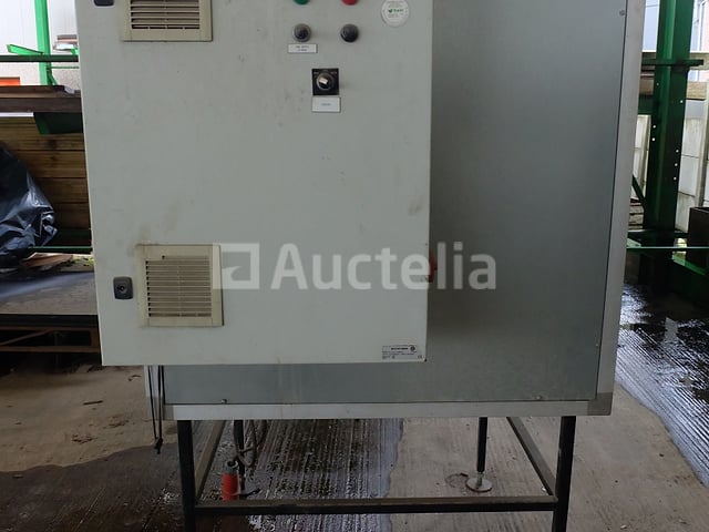 3 Luchtafzuigers – foto 2 – kavel bij Auctelia, Chaudfontaine