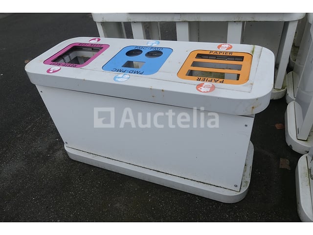 3 metalen houders voor Engels afvalsortering – foto 8 – kavel bij Auctelia, Merelbeke-Melle