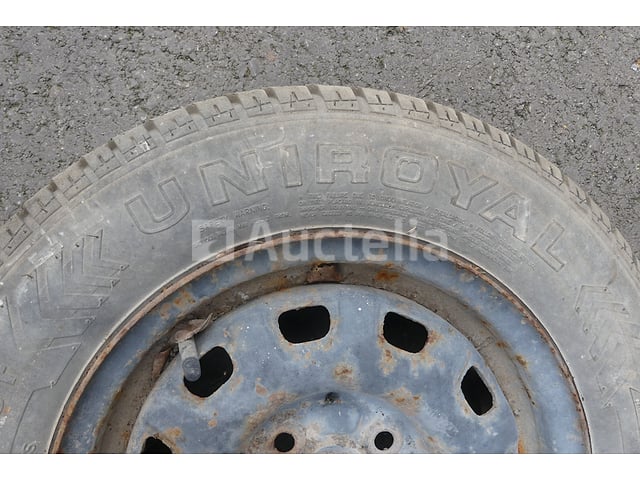 3 velgbanden – foto 2 – kavel bij Auctelia, Fauvillers