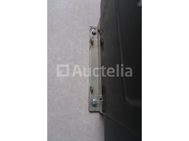 3 wandmonterde persluchtslanghaspels van Nedermann – foto 5 – kavel bij Auctelia, Nivelles