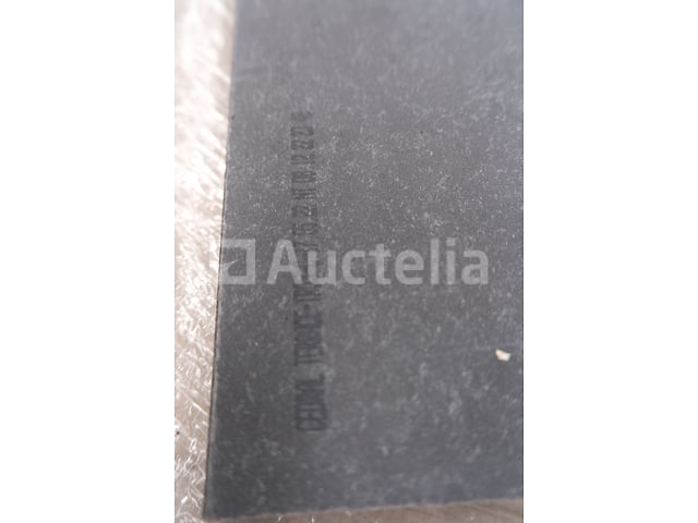 30 Cedral TR05 composiet plinten – foto 4 – kavel bij Auctelia, Liège