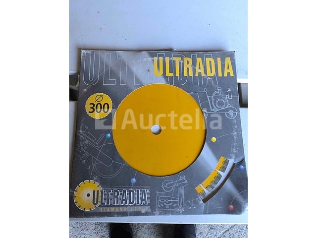 300 ULTRADIA diamantblad – foto 3 – kavel bij Auctelia, Bastogne