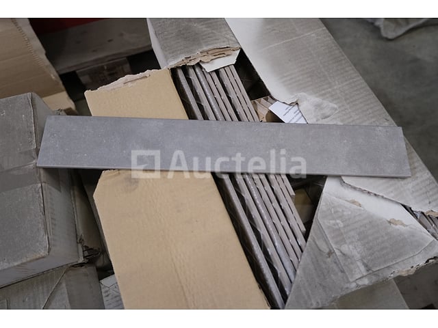 320 plinten 45x7 Idea keramische batt. Piombo – foto 4 – kavel bij Auctelia, Paliseul