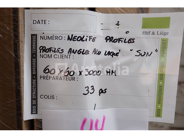 33 Neolife gelakte aluminium hoekprofielen – foto 5 – kavel bij Auctelia, Liège