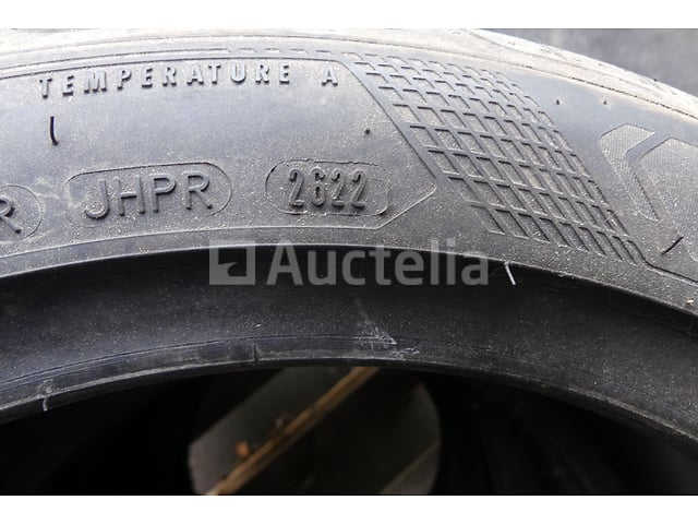 4 Banden – foto 5 – kavel bij Auctelia, Fauvillers
