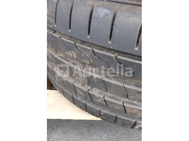 4 Banden – foto 9 – kavel bij Auctelia, Fauvillers