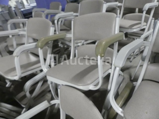 4 fauteuils (Lot 019 bis) – foto 7 – kavel bij Auctelia, Tournai