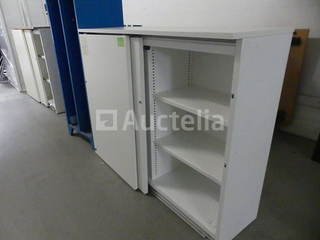 4 kasten met 2 schuifdeuren – foto 4 – kavel bij Auctelia, Saint-Gilles