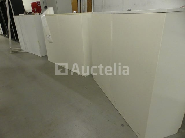 4 kasten met 2 schuifdeuren – foto 6 – kavel bij Auctelia, Saint-Gilles