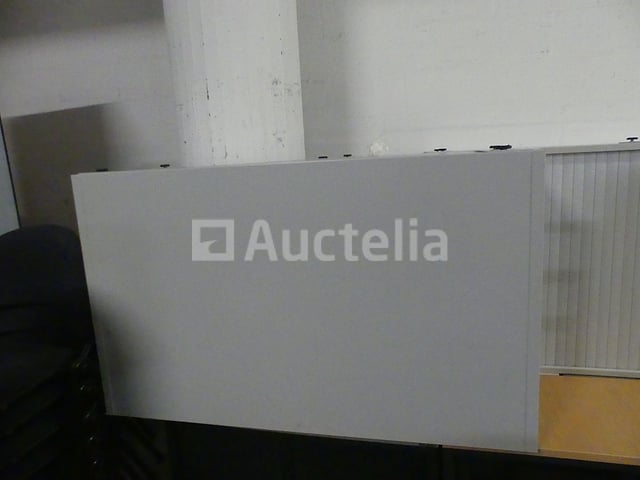 4 Lage kasten met luiken – foto 2 – kavel bij Auctelia, Saint-Gilles