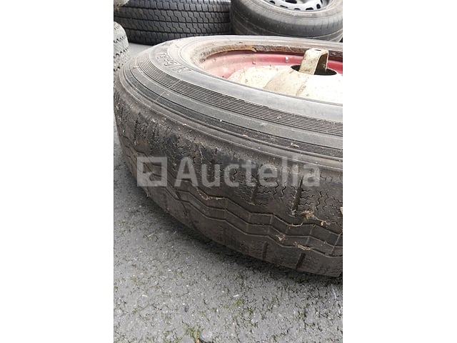 4 Trailer Velgbanden – foto 5 – kavel bij Auctelia, Fauvillers