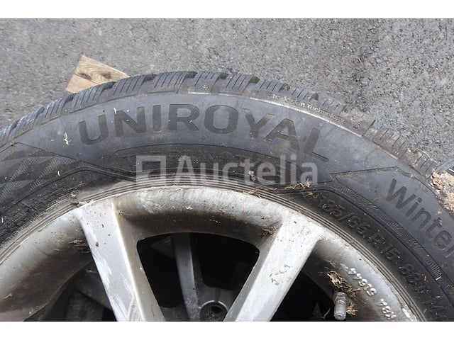 4 Velgbanden – foto 3 – kavel bij Auctelia, Fauvillers