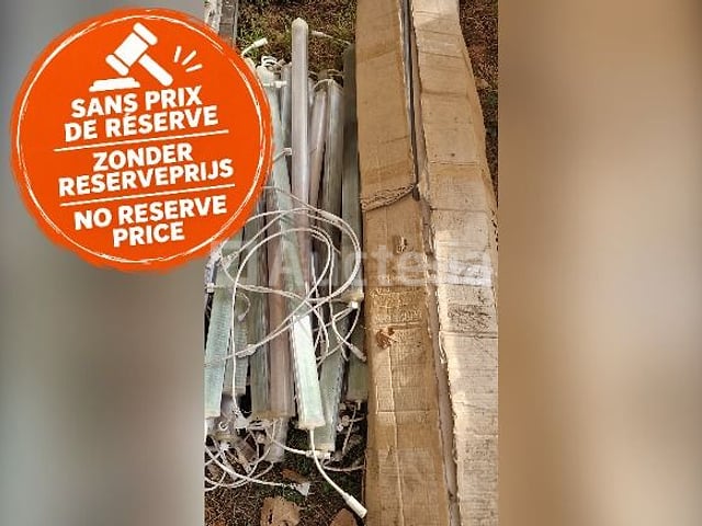 40 Partijs ledlampen 1 en 2 meter – foto 2 – kavel bij Auctelia, Malle