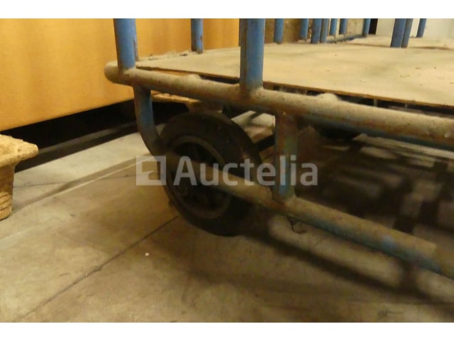5 Bedienende trams – foto 6 – kavel bij Auctelia, Charleroi