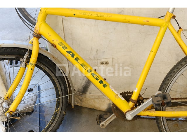 5 fietsen (te renoveren) – foto 3 – kavel bij Auctelia, Mechelen