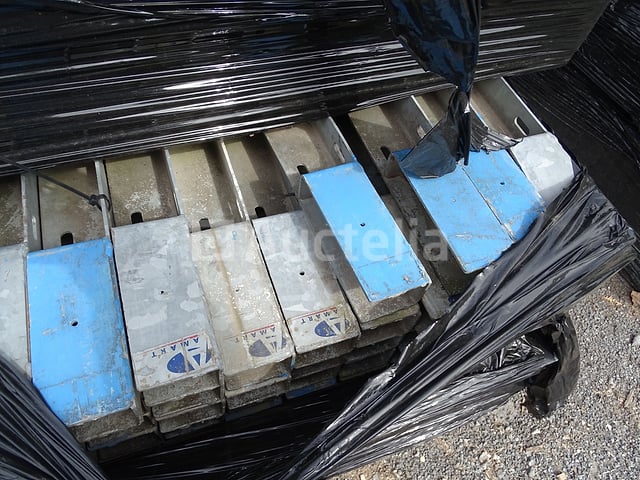 5 plankreling element pakketten – foto 9 – kavel bij Auctelia, Aye