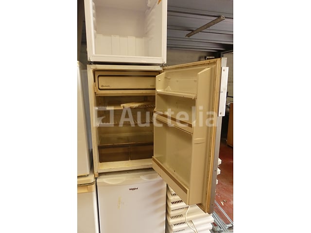 5 tafelkoelkasten – foto 4 – kavel bij Auctelia, Courcelles