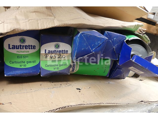 50 oliefilters voor auto of vrachtwagen – foto 8 – kavel bij Auctelia, Fauvillers