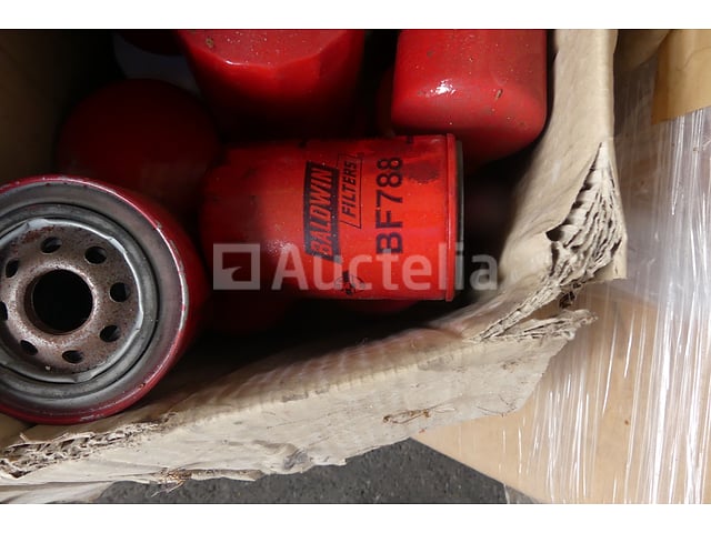 50 oliefilters voor auto of vrachtwagen – foto 6 – kavel bij Auctelia, Fauvillers