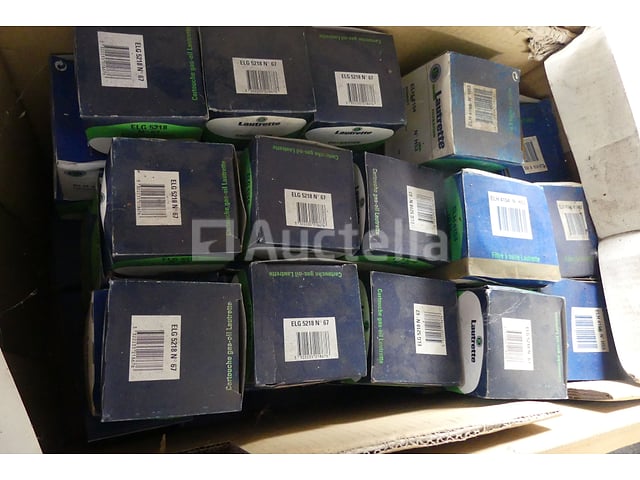 50 oliefilters voor auto of vrachtwagen – foto 9 – kavel bij Auctelia, Fauvillers